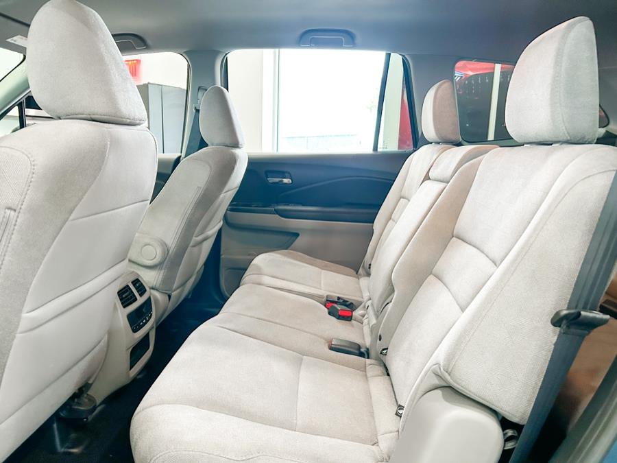 2021 Honda Pilot EX AWD, available for sale in Franklin Square, New York | Luxury Motor Club. Franklin Square, New York 2021 Honda Pilot EX AWD, available for sale in Franklin Square, New York | Luxury Motor Club. Franklin Square, New York