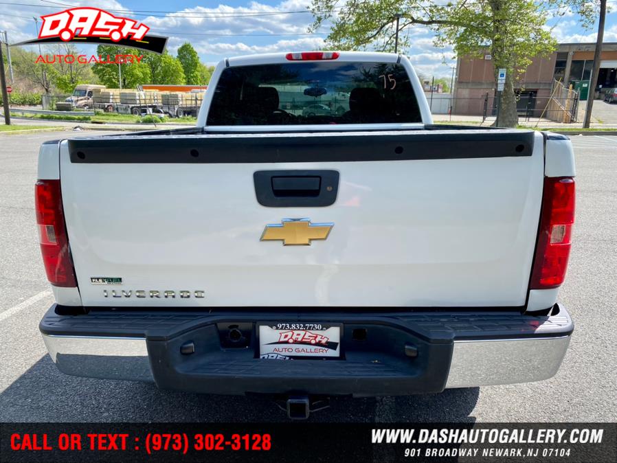 2009 Chevrolet Silverado 1500 4WD Ext Cab 143.5" Work Truck, available for sale in Newark, New Jersey | Dash Auto Gallery Inc.. Newark, New Jersey 2009 Chevrolet Silverado 1500 4WD Ext Cab 143.5" Work Truck, available for sale in Newark, New Jersey | Dash Auto Gallery Inc.. Newark, New Jersey