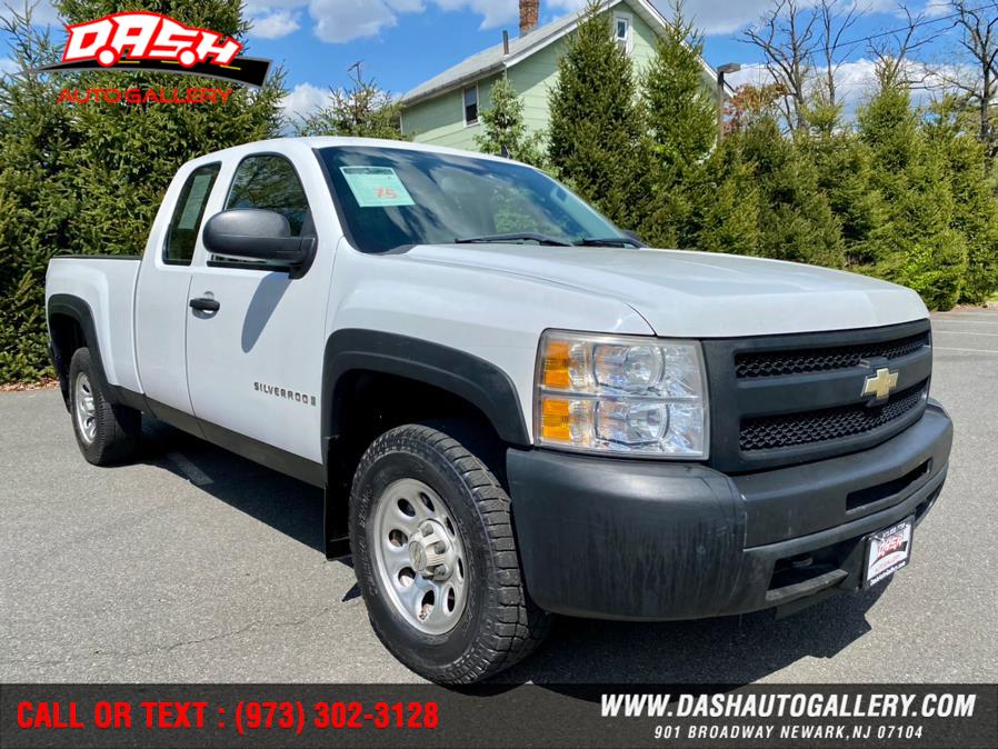 2009 Chevrolet Silverado 1500 4WD Ext Cab 143.5" Work Truck, available for sale in Newark, New Jersey | Dash Auto Gallery Inc.. Newark, New Jersey 2009 Chevrolet Silverado 1500 4WD Ext Cab 143.5" Work Truck, available for sale in Newark, New Jersey | Dash Auto Gallery Inc.. Newark, New Jersey