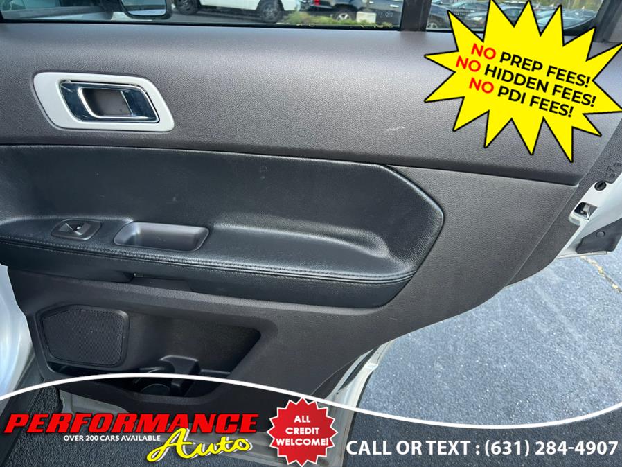 2014 Ford Explorer 4WD 4dr XLT, available for sale in Bohemia, New York | Performance Auto Inc. Bohemia, New York 2014 Ford Explorer 4WD 4dr XLT, available for sale in Bohemia, New York | Performance Auto Inc. Bohemia, New York