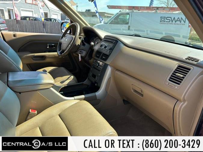 2007 Honda Pilot 4WD 4dr EX-L w/RES, available for sale in East Windsor, Connecticut | Central A/S LLC. East Windsor, Connecticut 2007 Honda Pilot 4WD 4dr EX-L w/RES, available for sale in East Windsor, Connecticut | Central A/S LLC. East Windsor, Connecticut