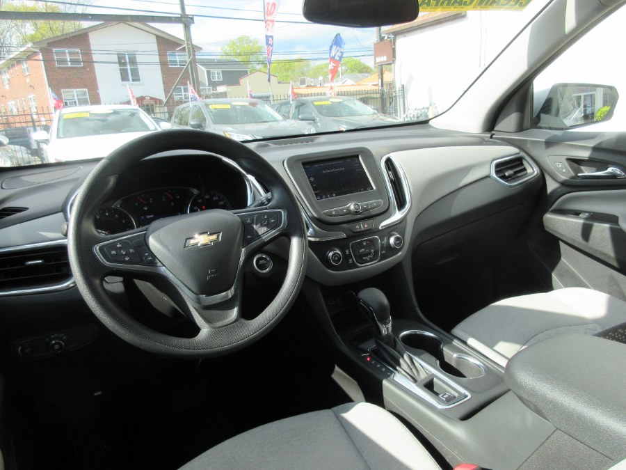 2022 Chevrolet Equinox FWD 4dr LT w/1LT, available for sale in Linden, New Jersey | Route 27 Auto Mall. Linden, New Jersey 2022 Chevrolet Equinox FWD 4dr LT w/1LT, available for sale in Linden, New Jersey | Route 27 Auto Mall. Linden, New Jersey