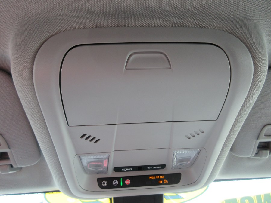2022 Chevrolet Equinox FWD 4dr LT w/1LT, available for sale in Linden, New Jersey | Route 27 Auto Mall. Linden, New Jersey 2022 Chevrolet Equinox FWD 4dr LT w/1LT, available for sale in Linden, New Jersey | Route 27 Auto Mall. Linden, New Jersey
