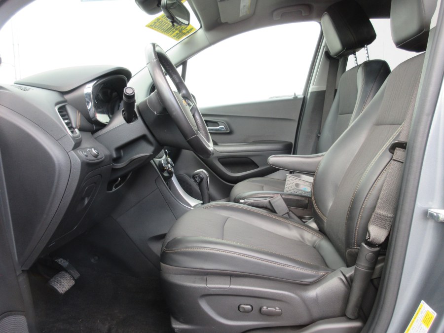2019 Chevrolet Trax AWD 4dr LT, available for sale in Linden, New Jersey | Route 27 Auto Mall. Linden, New Jersey 2019 Chevrolet Trax AWD 4dr LT, available for sale in Linden, New Jersey | Route 27 Auto Mall. Linden, New Jersey