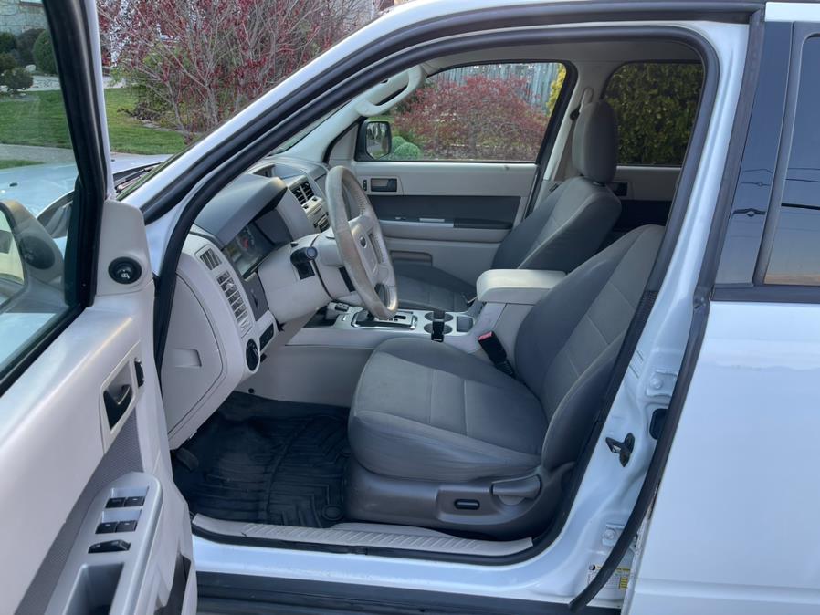 2010 Ford Escape 4WD 4dr Hybrid, available for sale in Copiague, New York | Great Deal Motors. Copiague, New York 2010 Ford Escape 4WD 4dr Hybrid, available for sale in Copiague, New York | Great Deal Motors. Copiague, New York