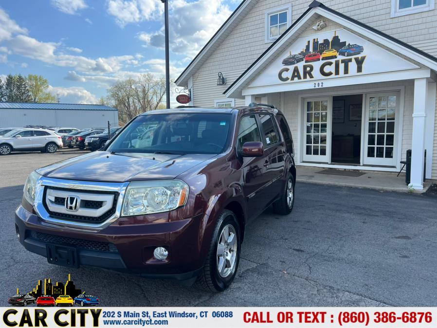 2011 Honda Pilot 4WD 4dr EX-L w/Navi, available for sale in East Windsor, Connecticut | Car City LLC. East Windsor, Connecticut 2011 Honda Pilot 4WD 4dr EX-L w/Navi, available for sale in East Windsor, Connecticut | Car City LLC. East Windsor, Connecticut