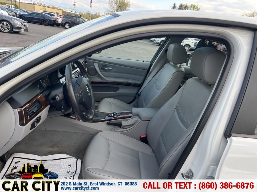 2011 BMW 3 Series 4dr Sdn 328i xDrive AWD SULEV, available for sale in East Windsor, Connecticut | Car City LLC. East Windsor, Connecticut 2011 BMW 3 Series 4dr Sdn 328i xDrive AWD SULEV, available for sale in East Windsor, Connecticut | Car City LLC. East Windsor, Connecticut