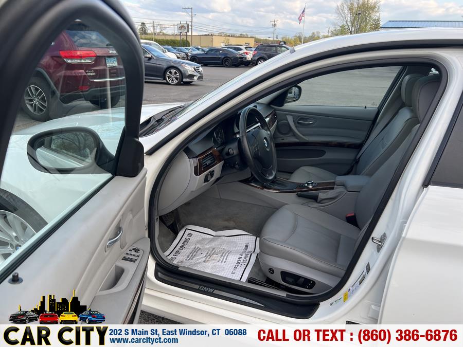 2011 BMW 3 Series 4dr Sdn 328i xDrive AWD SULEV, available for sale in East Windsor, Connecticut | Car City LLC. East Windsor, Connecticut 2011 BMW 3 Series 4dr Sdn 328i xDrive AWD SULEV, available for sale in East Windsor, Connecticut | Car City LLC. East Windsor, Connecticut