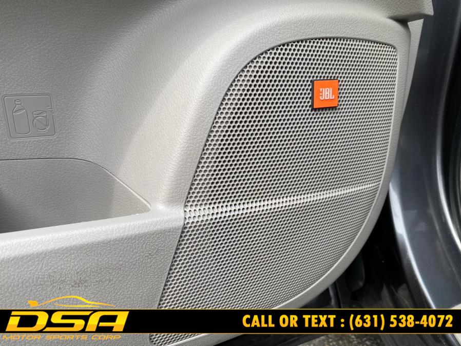 2012 Toyota Highlander 4WD 4dr V6 Limited (Natl), available for sale in Commack, New York | DSA Motor Sports Corp. Commack, New York 2012 Toyota Highlander 4WD 4dr V6 Limited (Natl), available for sale in Commack, New York | DSA Motor Sports Corp. Commack, New York