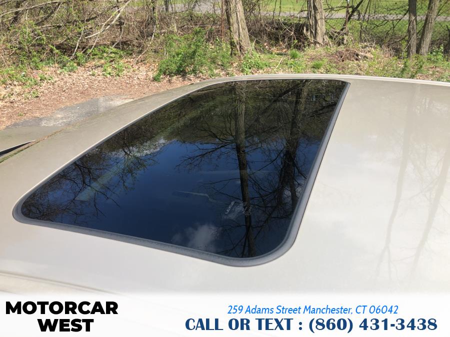 2013 Lexus ES 350 4dr Sdn, available for sale in Manchester, Connecticut | Motorcar West. Manchester, Connecticut 2013 Lexus ES 350 4dr Sdn, available for sale in Manchester, Connecticut | Motorcar West. Manchester, Connecticut