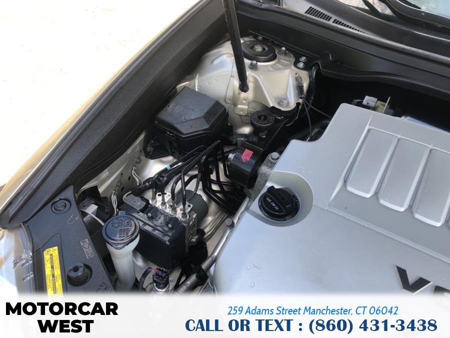 2013 Lexus ES 350 4dr Sdn, available for sale in Manchester, Connecticut | Motorcar West. Manchester, Connecticut 2013 Lexus ES 350 4dr Sdn, available for sale in Manchester, Connecticut | Motorcar West. Manchester, Connecticut
