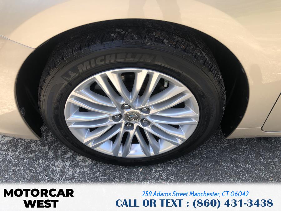 2013 Lexus ES 350 4dr Sdn, available for sale in Manchester, Connecticut | Motorcar West. Manchester, Connecticut 2013 Lexus ES 350 4dr Sdn, available for sale in Manchester, Connecticut | Motorcar West. Manchester, Connecticut