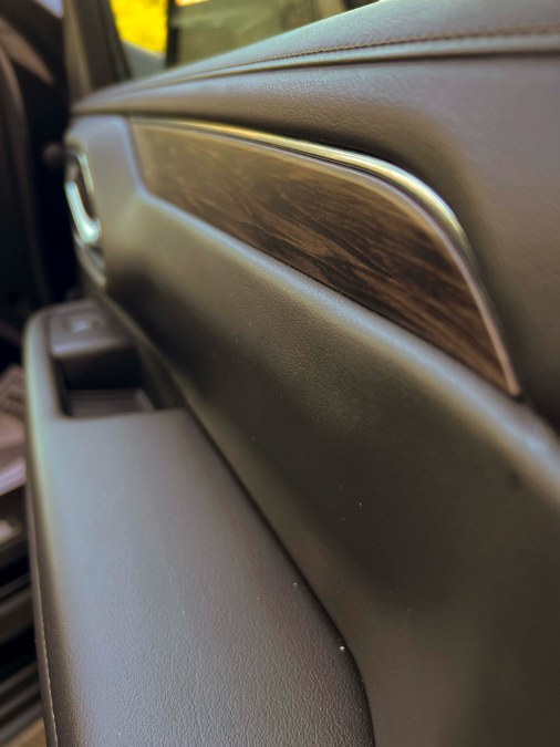 2021 Chevrolet Suburban 2WD 4dr LT, available for sale in Miami, Florida | 26 Motors Miami. Miami, Florida 2021 Chevrolet Suburban 2WD 4dr LT, available for sale in Miami, Florida | 26 Motors Miami. Miami, Florida
