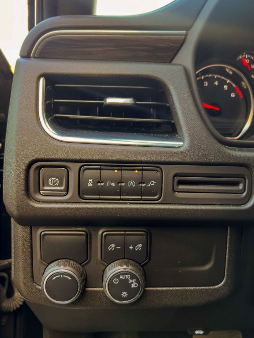 2021 Chevrolet Suburban 2WD 4dr LT, available for sale in Miami, Florida | 26 Motors Miami. Miami, Florida 2021 Chevrolet Suburban 2WD 4dr LT, available for sale in Miami, Florida | 26 Motors Miami. Miami, Florida
