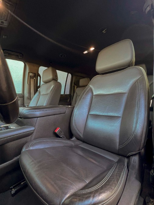 2021 Chevrolet Suburban 2WD 4dr LT, available for sale in Miami, Florida | 26 Motors Miami. Miami, Florida 2021 Chevrolet Suburban 2WD 4dr LT, available for sale in Miami, Florida | 26 Motors Miami. Miami, Florida