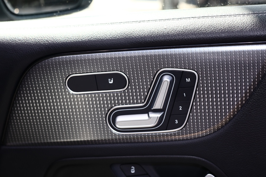 2021 Mercedes-Benz GLB GLB 250 4MATIC SUV, available for sale in Jamaica, New York | Hillside Auto Mall Inc.. Jamaica, New York 2021 Mercedes-Benz GLB GLB 250 4MATIC SUV, available for sale in Jamaica, New York | Hillside Auto Mall Inc.. Jamaica, New York