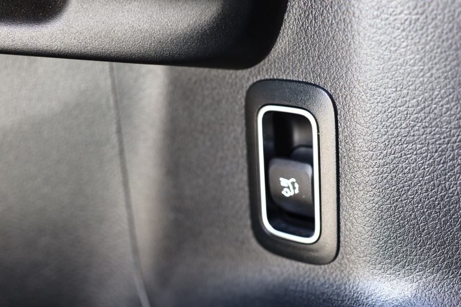 2021 Mercedes-Benz GLB GLB 250 4MATIC SUV, available for sale in Jamaica, New York | Hillside Auto Mall Inc.. Jamaica, New York 2021 Mercedes-Benz GLB GLB 250 4MATIC SUV, available for sale in Jamaica, New York | Hillside Auto Mall Inc.. Jamaica, New York