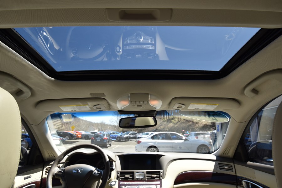 2018 INFINITI Q70L 3.7 LUXE AWD, available for sale in Waterbury, Connecticut | Highline Car Connection. Waterbury, Connecticut 2018 INFINITI Q70L 3.7 LUXE AWD, available for sale in Waterbury, Connecticut | Highline Car Connection. Waterbury, Connecticut