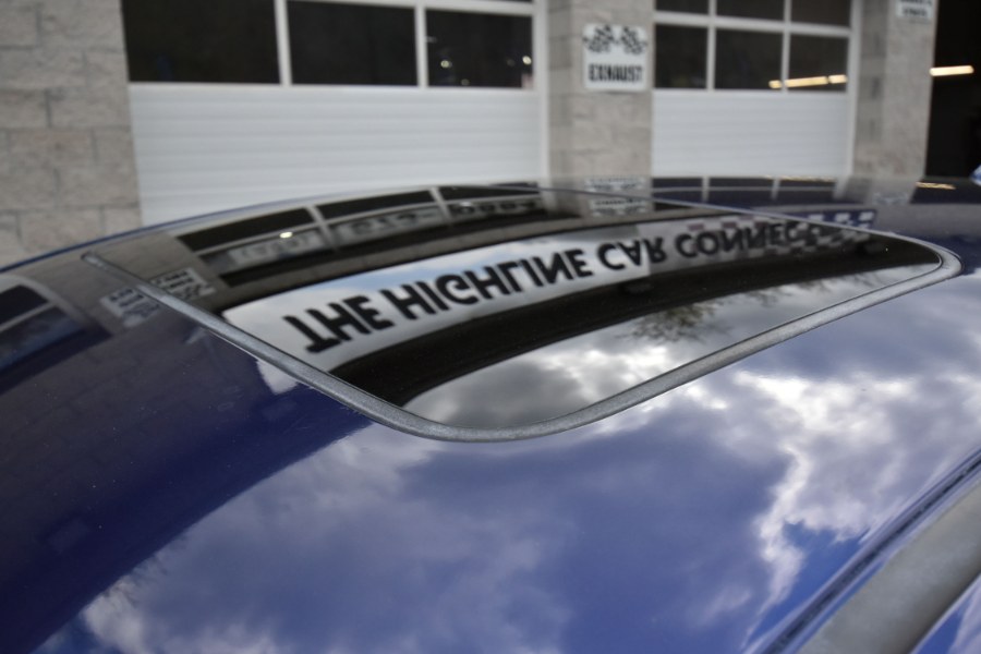 2016 Honda HR-V AWD 4dr CVT EX, available for sale in Waterbury, Connecticut | Highline Car Connection. Waterbury, Connecticut 2016 Honda HR-V AWD 4dr CVT EX, available for sale in Waterbury, Connecticut | Highline Car Connection. Waterbury, Connecticut