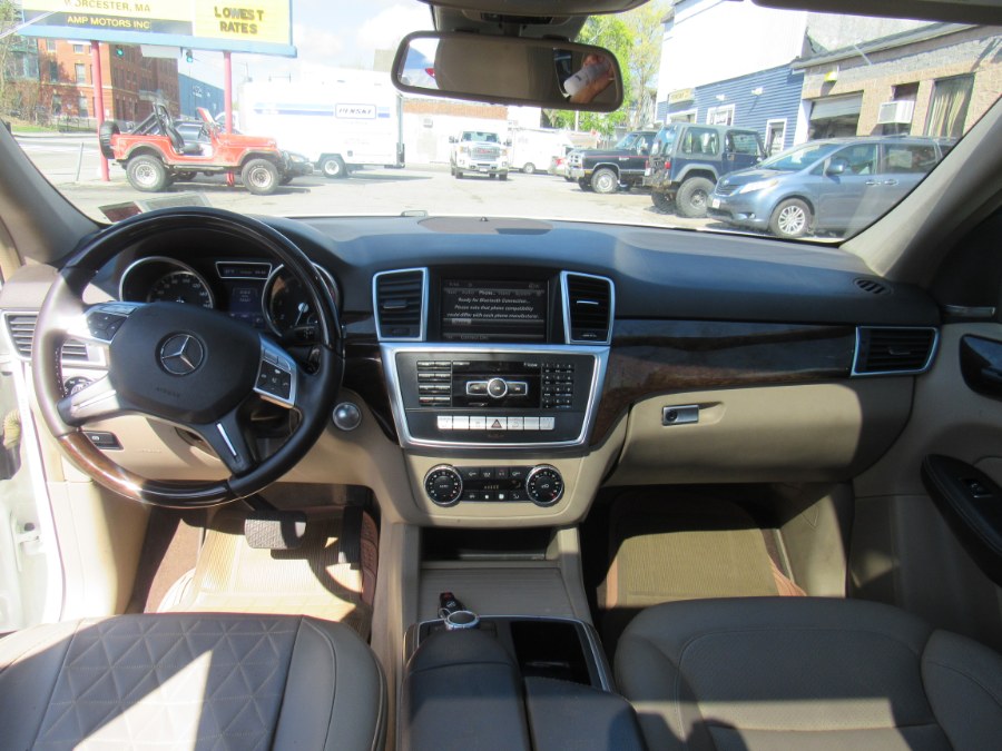 2013 Mercedes-Benz ML 350 BASE, available for sale in Worcester, Massachusetts | Hilario's Auto Sales Inc.. Worcester, Massachusetts 2013 Mercedes-Benz ML 350 BASE, available for sale in Worcester, Massachusetts | Hilario's Auto Sales Inc.. Worcester, Massachusetts