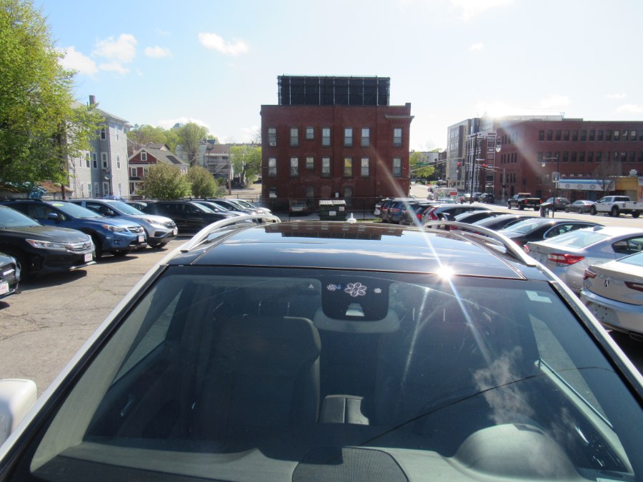 2013 Mercedes-Benz ML 350 BASE, available for sale in Worcester, Massachusetts | Hilario's Auto Sales Inc.. Worcester, Massachusetts 2013 Mercedes-Benz ML 350 BASE, available for sale in Worcester, Massachusetts | Hilario's Auto Sales Inc.. Worcester, Massachusetts