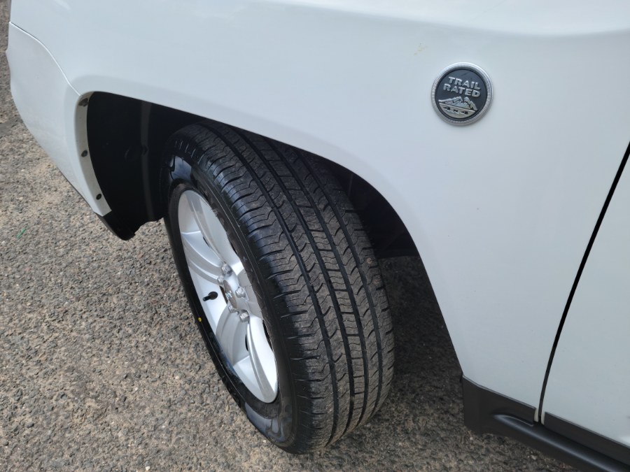 2014 Jeep Compass 4WD 4dr Latitude, available for sale in East Windsor, Connecticut | Toro Auto. East Windsor, Connecticut 2014 Jeep Compass 4WD 4dr Latitude, available for sale in East Windsor, Connecticut | Toro Auto. East Windsor, Connecticut