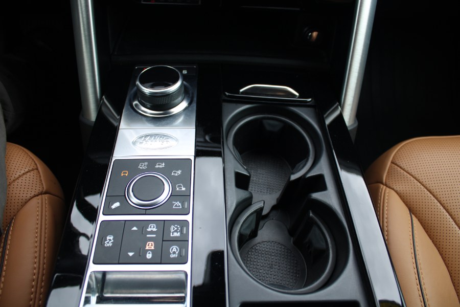 2018 Land Rover Discovery HSE V6 Supercharged, available for sale in Plantsville, Connecticut | Auto House of Luxury. Plantsville, Connecticut 2018 Land Rover Discovery HSE V6 Supercharged, available for sale in Plantsville, Connecticut | Auto House of Luxury. Plantsville, Connecticut