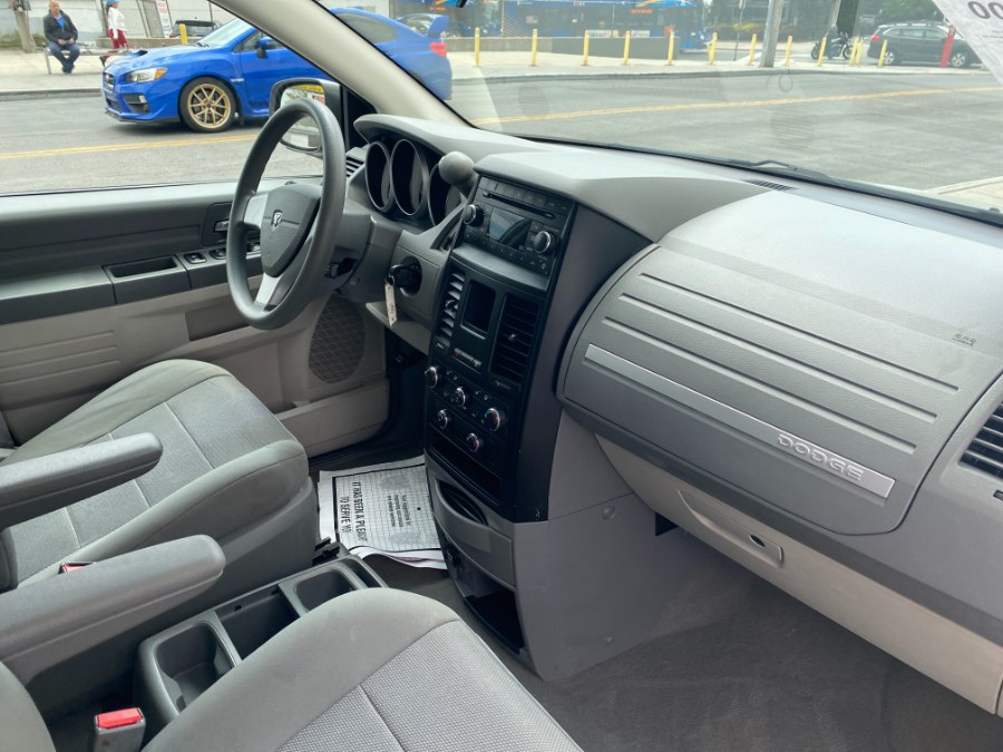 2008 Dodge Grand Caravan 4dr Wgn SE, available for sale in Middle Village, New York | Middle Village Motors . Middle Village, New York 2008 Dodge Grand Caravan 4dr Wgn SE, available for sale in Middle Village, New York | Middle Village Motors . Middle Village, New York