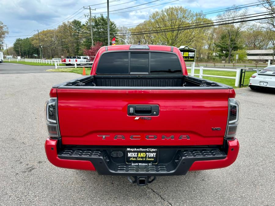 2016 Toyota Tacoma 4WD Double Cab V6 AT SR (Natl), available for sale in South Windsor, Connecticut | Mike And Tony Auto Sales, Inc. South Windsor, Connecticut 2016 Toyota Tacoma 4WD Double Cab V6 AT SR (Natl), available for sale in South Windsor, Connecticut | Mike And Tony Auto Sales, Inc. South Windsor, Connecticut