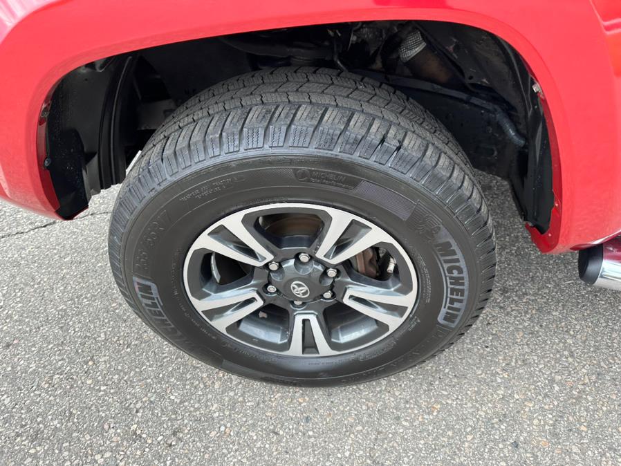 2016 Toyota Tacoma 4WD Double Cab V6 AT SR (Natl), available for sale in South Windsor, Connecticut | Mike And Tony Auto Sales, Inc. South Windsor, Connecticut 2016 Toyota Tacoma 4WD Double Cab V6 AT SR (Natl), available for sale in South Windsor, Connecticut | Mike And Tony Auto Sales, Inc. South Windsor, Connecticut