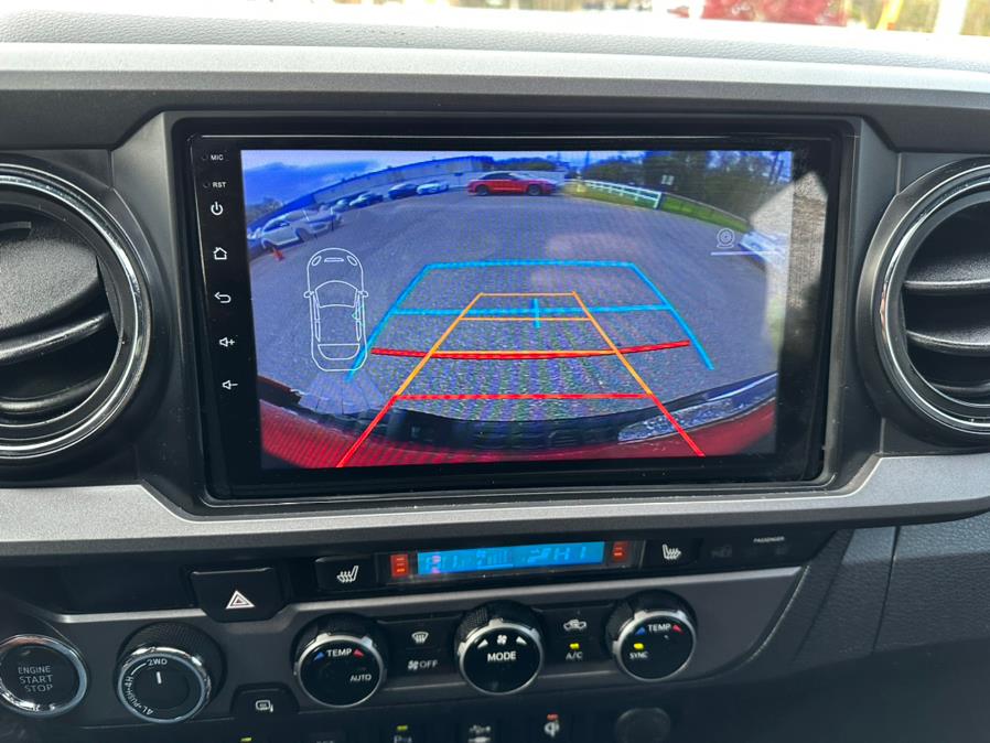 2016 Toyota Tacoma 4WD Double Cab V6 AT SR (Natl), available for sale in South Windsor, Connecticut | Mike And Tony Auto Sales, Inc. South Windsor, Connecticut 2016 Toyota Tacoma 4WD Double Cab V6 AT SR (Natl), available for sale in South Windsor, Connecticut | Mike And Tony Auto Sales, Inc. South Windsor, Connecticut