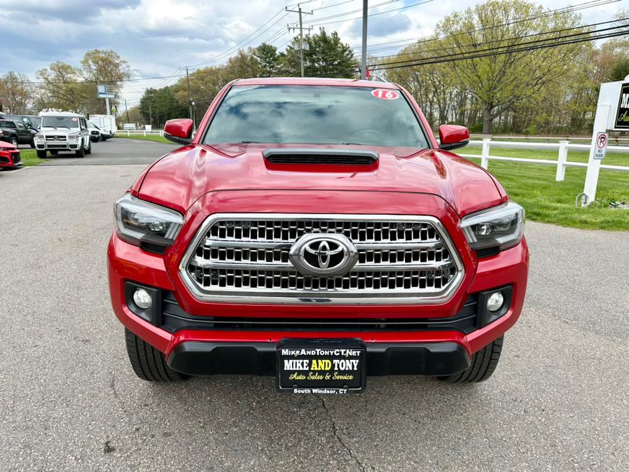 2016 Toyota Tacoma 4WD Double Cab V6 AT SR (Natl), available for sale in South Windsor, Connecticut | Mike And Tony Auto Sales, Inc. South Windsor, Connecticut 2016 Toyota Tacoma 4WD Double Cab V6 AT SR (Natl), available for sale in South Windsor, Connecticut | Mike And Tony Auto Sales, Inc. South Windsor, Connecticut