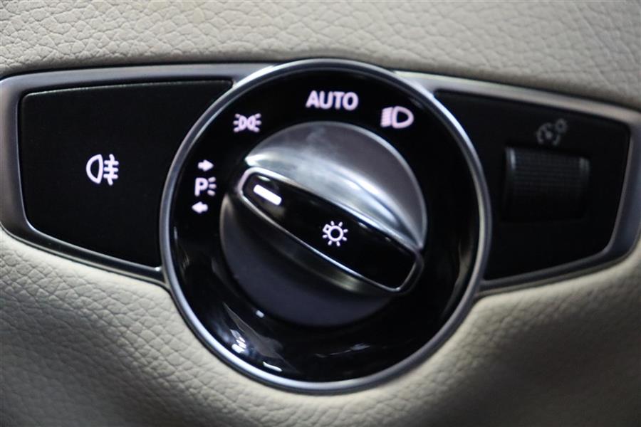 2019 Mercedes-benz e Sport 300 4MATIC, available for sale in Paterson, New Jersey | Fast Track Motors. Paterson, New Jersey 2019 Mercedes-benz e Sport 300 4MATIC, available for sale in Paterson, New Jersey | Fast Track Motors. Paterson, New Jersey