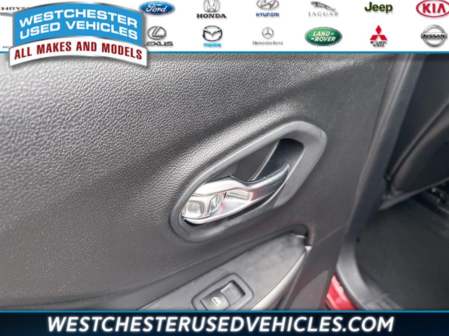 2021 Jeep Cherokee Limited, available for sale in White Plains, New York | Westchester Used Vehicles. White Plains, New York 2021 Jeep Cherokee Limited, available for sale in White Plains, New York | Westchester Used Vehicles. White Plains, New York
