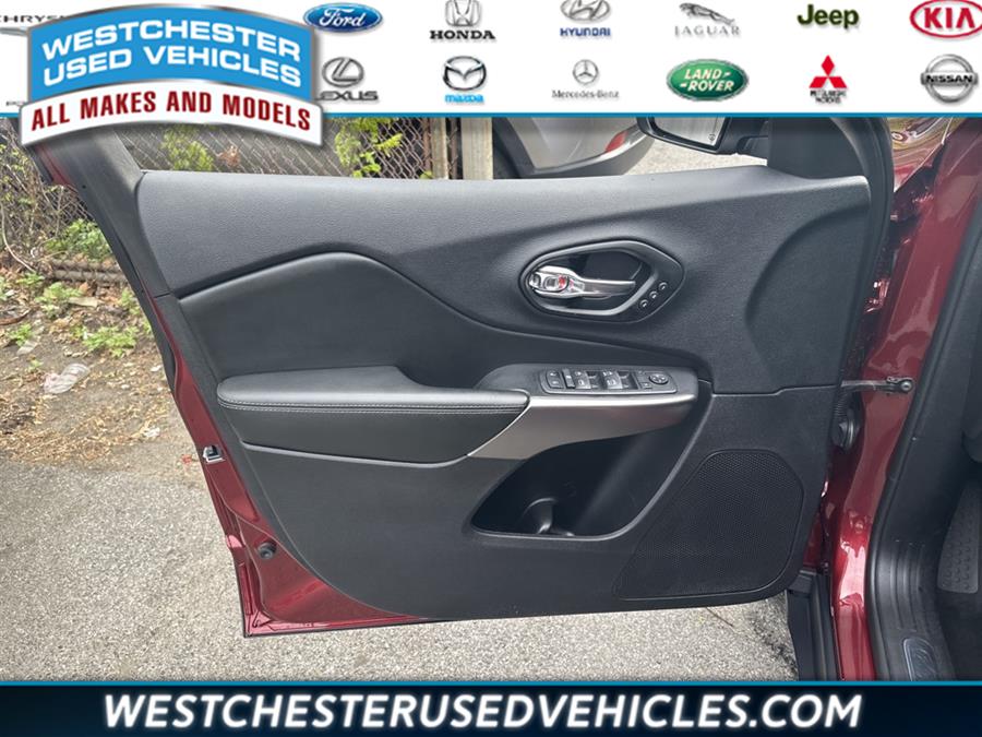 2021 Jeep Cherokee Limited, available for sale in White Plains, New York | Westchester Used Vehicles. White Plains, New York 2021 Jeep Cherokee Limited, available for sale in White Plains, New York | Westchester Used Vehicles. White Plains, New York