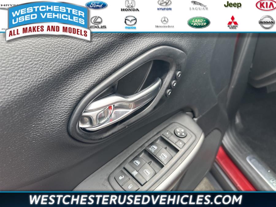 2021 Jeep Cherokee Limited, available for sale in White Plains, New York | Westchester Used Vehicles. White Plains, New York 2021 Jeep Cherokee Limited, available for sale in White Plains, New York | Westchester Used Vehicles. White Plains, New York