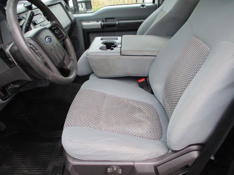 2016 Ford Super Duty F-250 SRW 4WD Reg Cab 137" XLT, available for sale in Suffield, Connecticut | Suffield Auto Sales. Suffield, Connecticut 2016 Ford Super Duty F-250 SRW 4WD Reg Cab 137" XLT, available for sale in Suffield, Connecticut | Suffield Auto Sales. Suffield, Connecticut