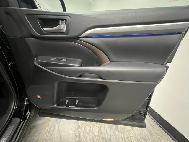 2019 Toyota Highlander Hybrid Limited, available for sale in Maple Shade, New Jersey | Car Revolution. Maple Shade, New Jersey 2019 Toyota Highlander Hybrid Limited, available for sale in Maple Shade, New Jersey | Car Revolution. Maple Shade, New Jersey