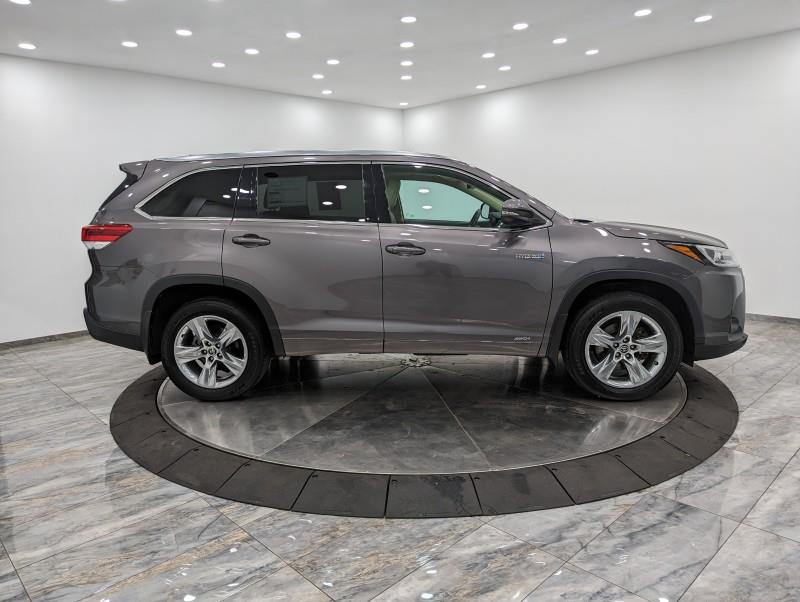 2019 Toyota Highlander Hybrid Limited, available for sale in Maple Shade, New Jersey | Car Revolution. Maple Shade, New Jersey 2019 Toyota Highlander Hybrid Limited, available for sale in Maple Shade, New Jersey | Car Revolution. Maple Shade, New Jersey