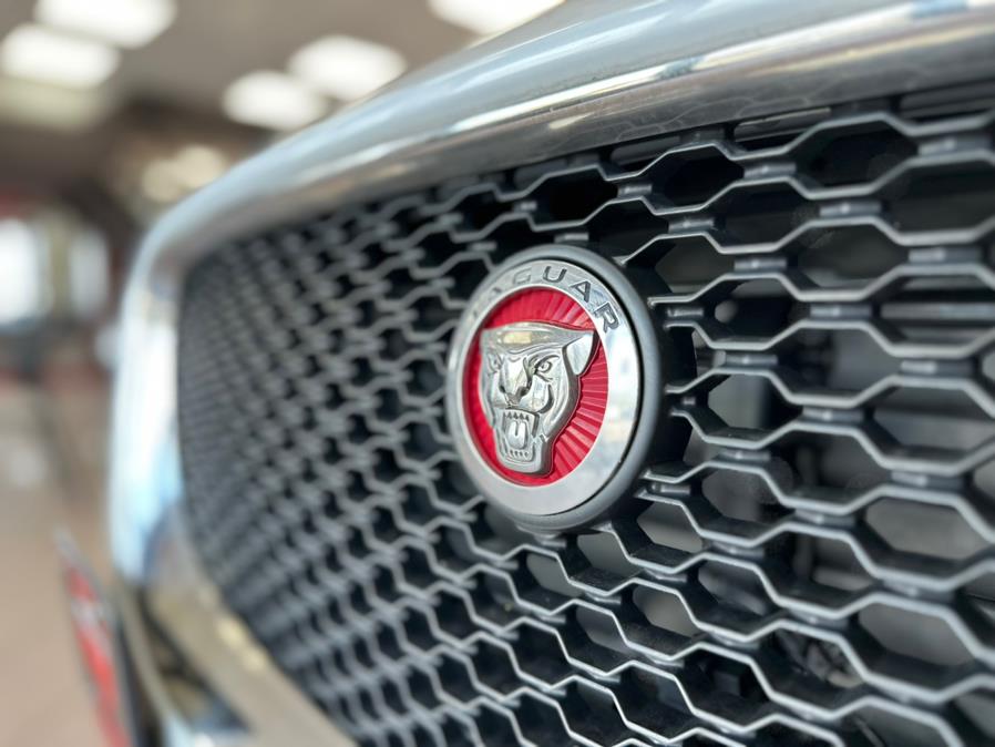 2019 Jaguar F-PACE 30t Prestige AWD, available for sale in Massapequa Park, New York | Power Motors East. Massapequa Park, New York 2019 Jaguar F-PACE 30t Prestige AWD, available for sale in Massapequa Park, New York | Power Motors East. Massapequa Park, New York