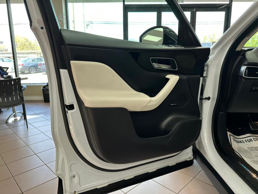 2019 Jaguar F-PACE 30t Prestige AWD, available for sale in Massapequa Park, New York | Power Motors East. Massapequa Park, New York 2019 Jaguar F-PACE 30t Prestige AWD, available for sale in Massapequa Park, New York | Power Motors East. Massapequa Park, New York