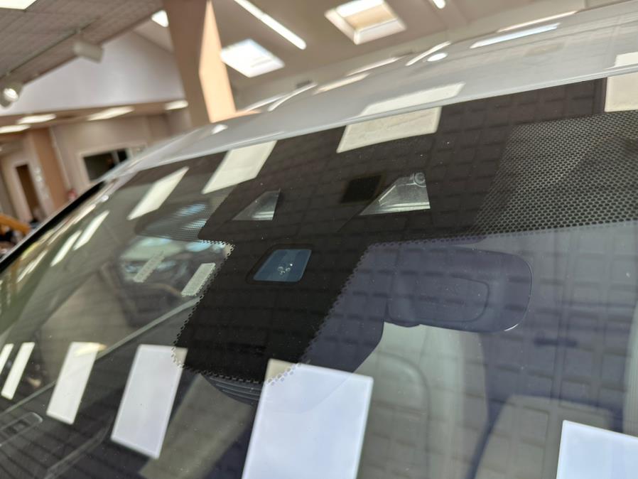 2019 Jaguar F-PACE 30t Prestige AWD, available for sale in Massapequa Park, New York | Power Motors East. Massapequa Park, New York 2019 Jaguar F-PACE 30t Prestige AWD, available for sale in Massapequa Park, New York | Power Motors East. Massapequa Park, New York