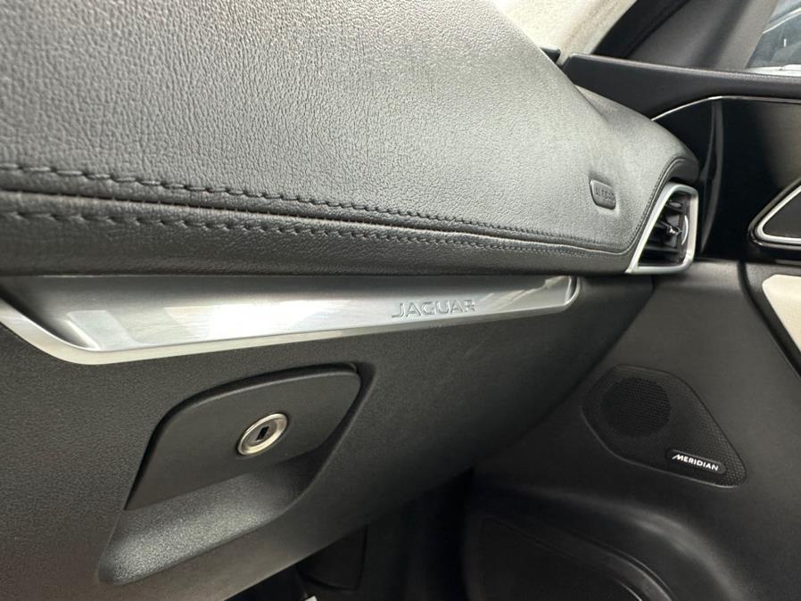 2019 Jaguar F-PACE 30t Prestige AWD, available for sale in Massapequa Park, New York | Power Motors East. Massapequa Park, New York 2019 Jaguar F-PACE 30t Prestige AWD, available for sale in Massapequa Park, New York | Power Motors East. Massapequa Park, New York