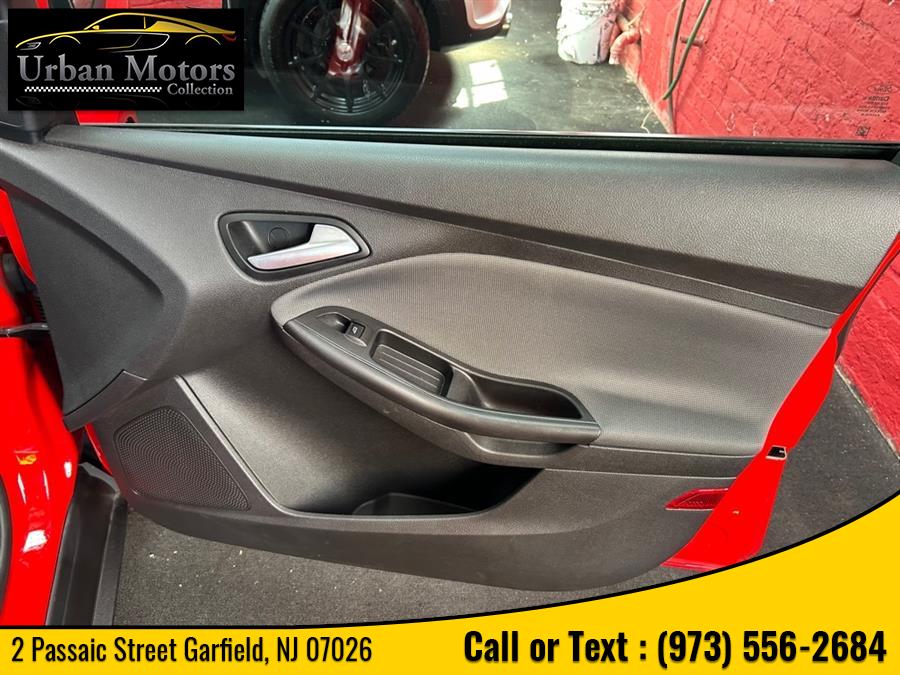 2014 Ford Focus SE, available for sale in Garfield, New Jersey | Urban Motors Collection. Garfield, New Jersey 2014 Ford Focus SE, available for sale in Garfield, New Jersey | Urban Motors Collection. Garfield, New Jersey