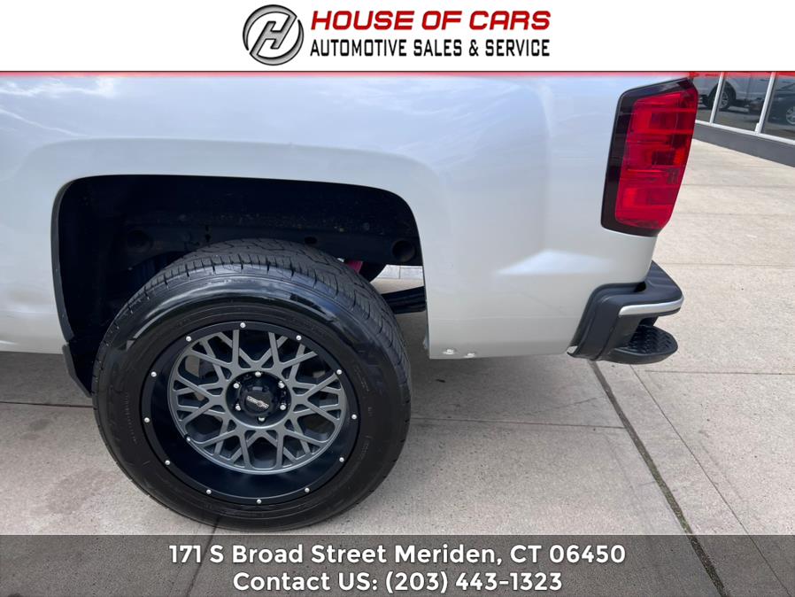 2017 Chevrolet Silverado 1500 4WD Double Cab 143.5" LT w/1LT, available for sale in Meriden, Connecticut | House of Cars CT. Meriden, Connecticut