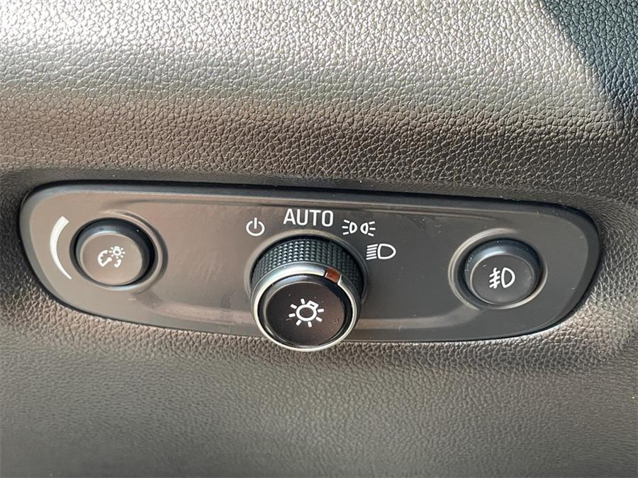 2018 Chevrolet Traverse 3LT, available for sale in Jamaica, New York | Hillside Auto Outlet. Jamaica, New York 2018 Chevrolet Traverse 3LT, available for sale in Jamaica, New York | Hillside Auto Outlet. Jamaica, New York