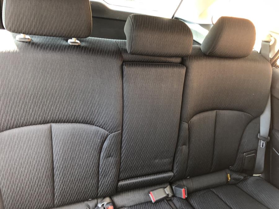 2010 Subaru Outback 4dr Wgn H4 Auto 2.5i, available for sale in Waterbury, Connecticut | National Auto Brokers, Inc.. Waterbury, Connecticut 2010 Subaru Outback 4dr Wgn H4 Auto 2.5i, available for sale in Waterbury, Connecticut | National Auto Brokers, Inc.. Waterbury, Connecticut