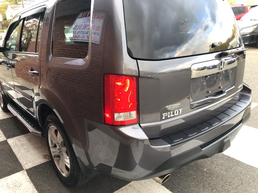 2015 Honda Pilot 4WD 4dr EX-L, available for sale in Waterbury, Connecticut | National Auto Brokers, Inc.. Waterbury, Connecticut 2015 Honda Pilot 4WD 4dr EX-L, available for sale in Waterbury, Connecticut | National Auto Brokers, Inc.. Waterbury, Connecticut