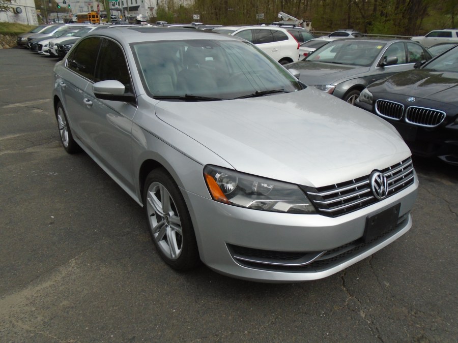 2014 Volkswagen Passat 4dr Sdn 2.0L DSG TDI SE w/Sunroof & Nav, available for sale in Waterbury, Connecticut | Jim Juliani Motors. Waterbury, Connecticut