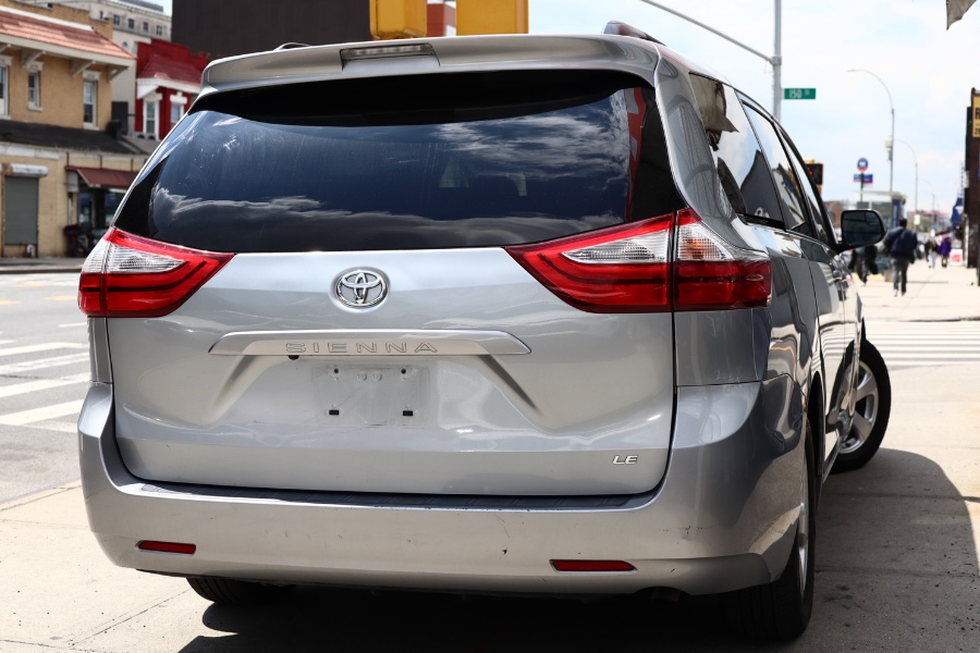2017 Toyota Sienna LE FWD 8-Passenger (Natl), available for sale in Jamaica, New York | Hillside Auto Mall Inc.. Jamaica, New York 2017 Toyota Sienna LE FWD 8-Passenger (Natl), available for sale in Jamaica, New York | Hillside Auto Mall Inc.. Jamaica, New York